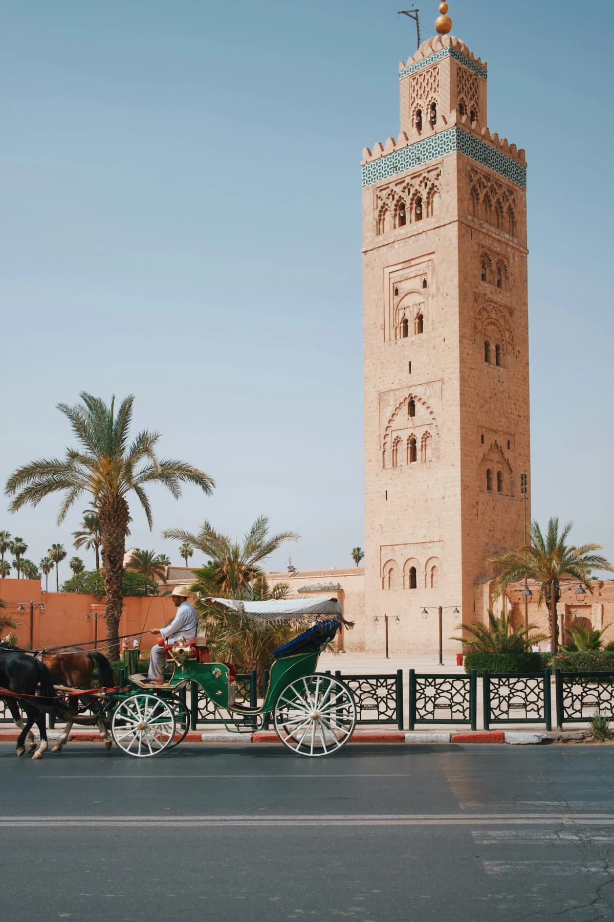 Ouarzazate and High Atlas Mountains on the return route from Merzouga to Marrakech and Agadir